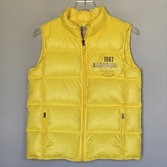 Urban Outfitters Napapijri Akke Butter Yellow Kids Quilted Puffer Duck Down Vest - Picture 1 of 15